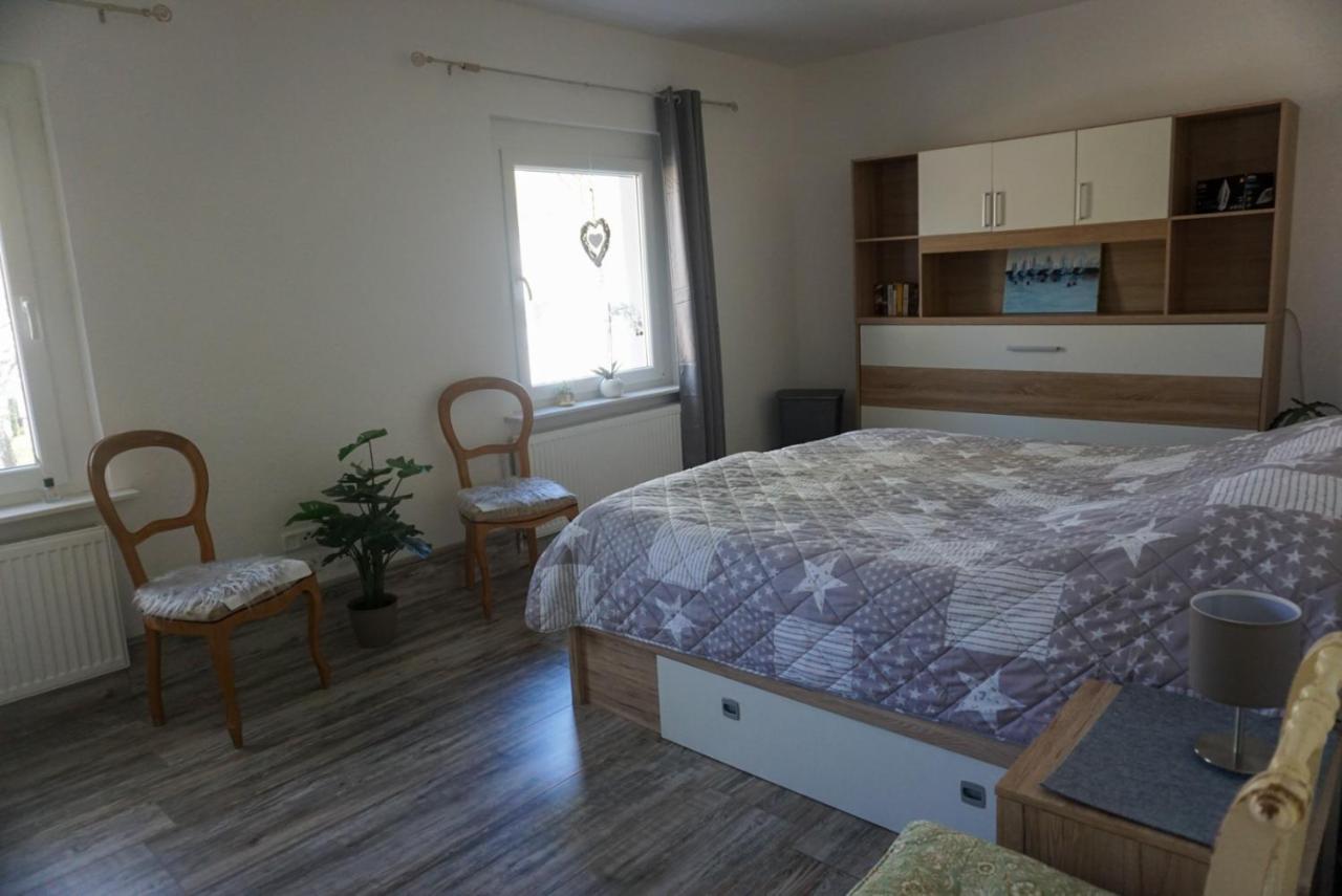 Dat Wittsche Hus - Ferienwohnung An Der Nordsee Wilhelmshaven Luaran gambar